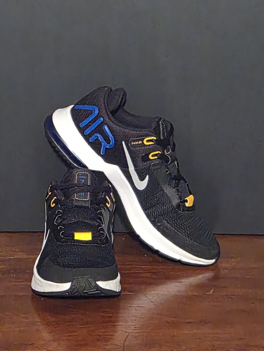 Nike Air Max Alpha Trainer 4 Athletic Shoes, Mns 9, Exc. Pre-owned cond.!